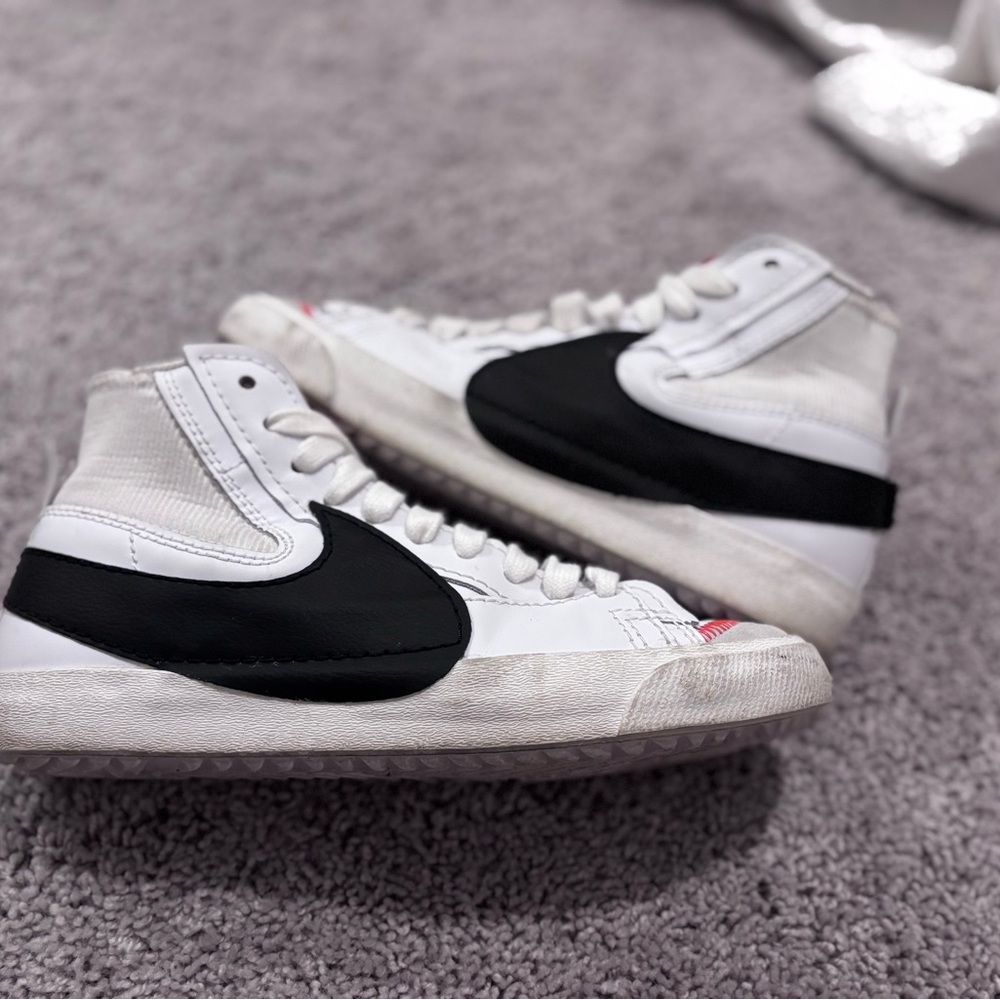 Blazer 77 JMBOs men’s 10